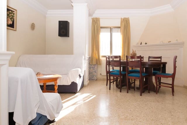 8 quarto Moradia para venda em Dénia com piscina garagem - 800 000 € (Ref: 8018008)