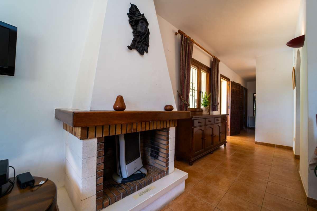 3 sovrum Villa till salu i Calpe / Calp med pool - 435 000 € (Ref: 8018014)