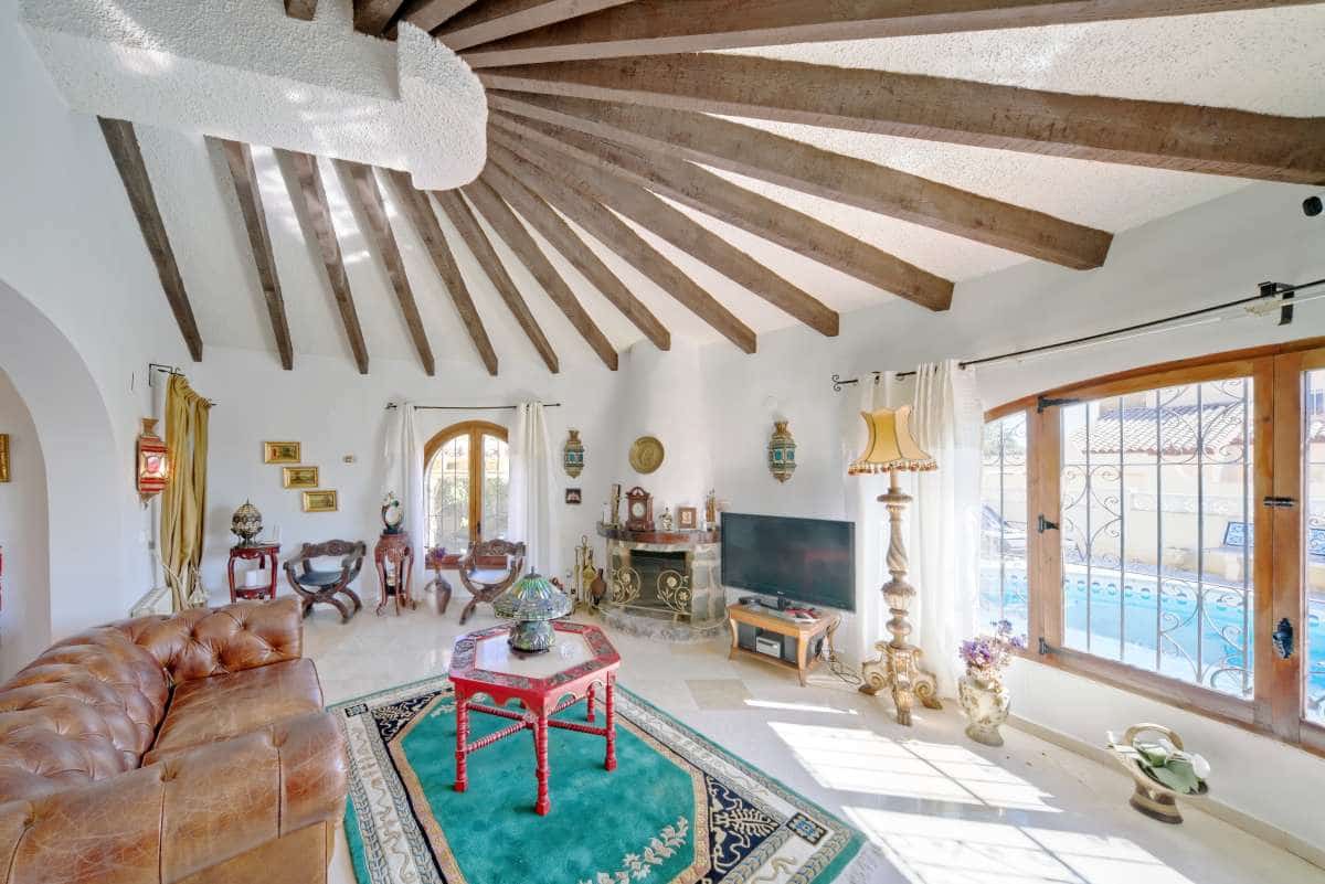 4 soveværelse Villa til salg i Calpe / Calp med swimmingpool - € 990.000 (Ref: 8018020)