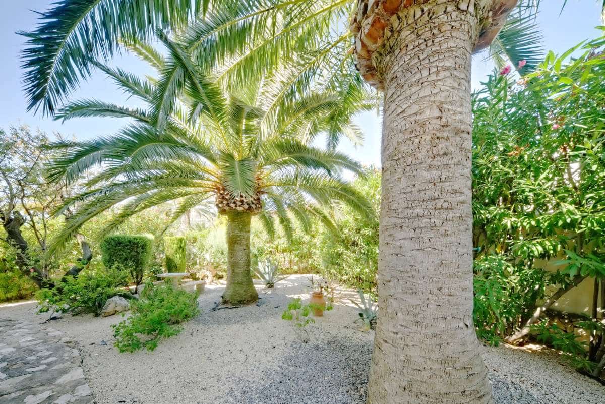 4 soveværelse Villa til salg i Calpe / Calp med swimmingpool - € 990.000 (Ref: 8018020)