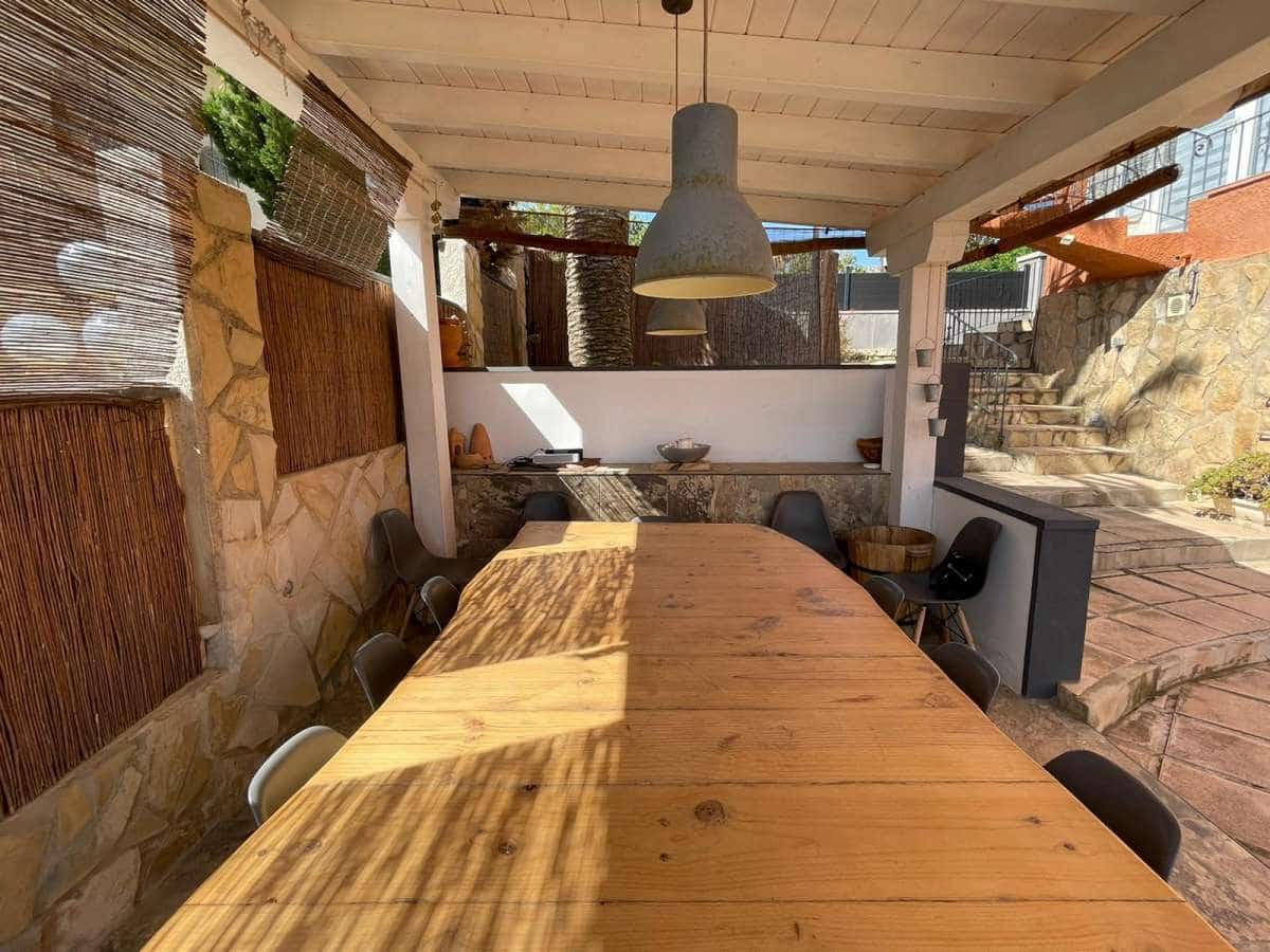 6 soverom Villa til salgs i Calpe / Calp med svømmebasseng - € 845 000 (Ref: 8018021)