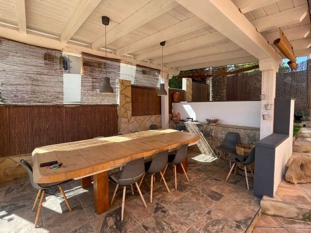 6 slaapkamer Villa te koop in Canuta, Calpe / Calp met zwembad - € 845.000 (Ref: 8018021)