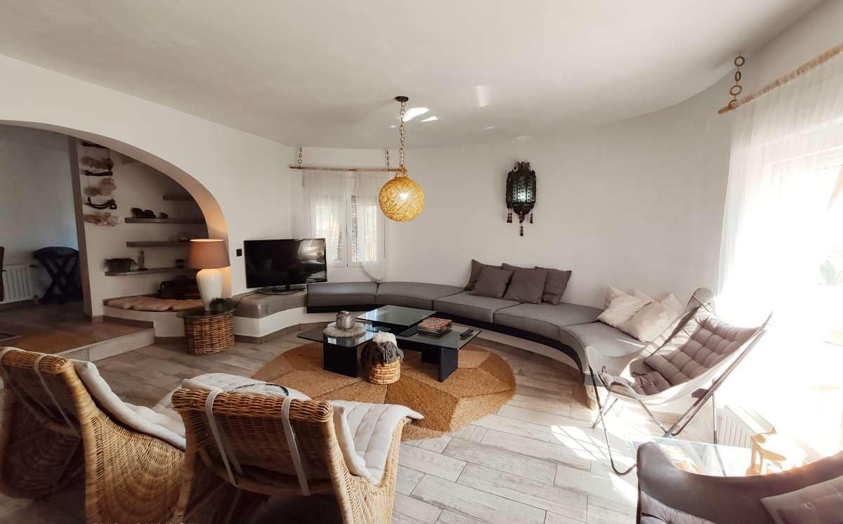 6 soverom Villa til salgs i Calpe / Calp med svømmebasseng - € 845 000 (Ref: 8018021)