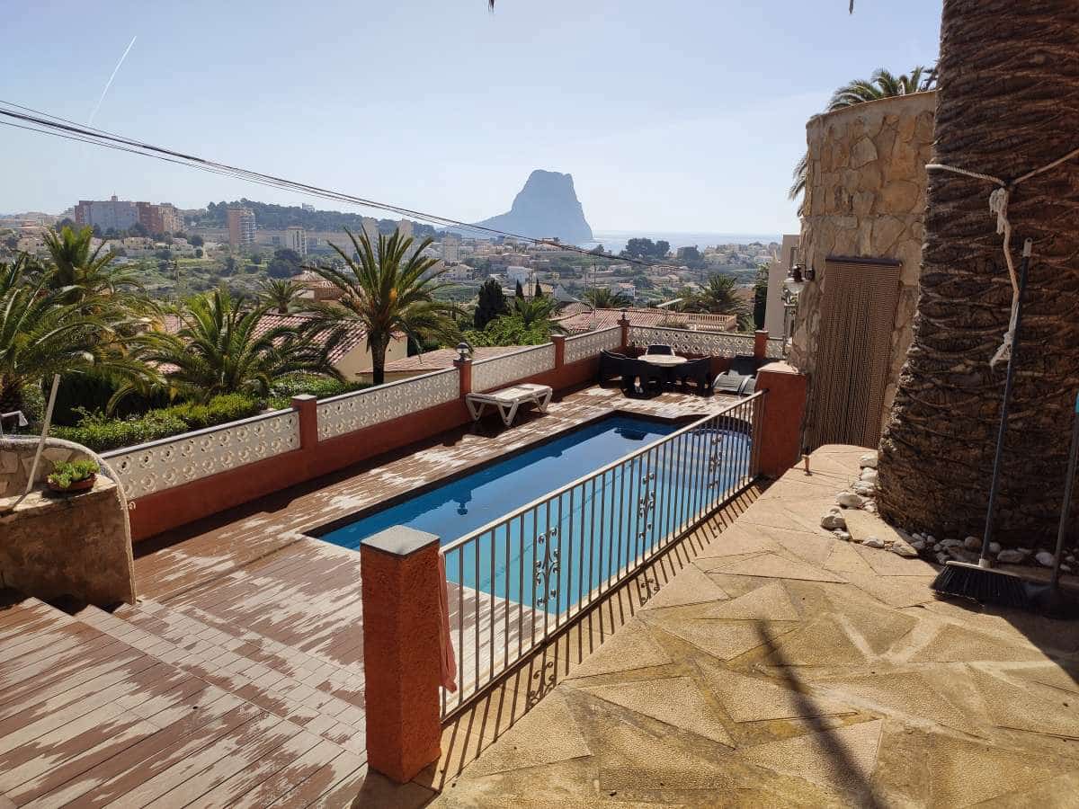 6 soverom Villa til salgs i Calpe / Calp med svømmebasseng - € 845 000 (Ref: 8018021)