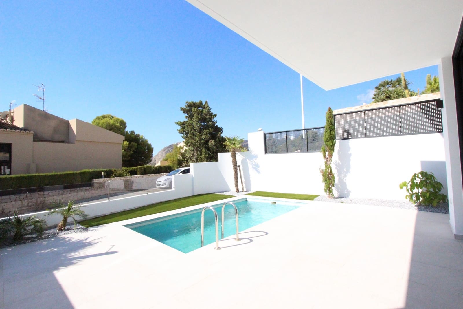 3 soverom Kjedet enebolig til salgs i Calpe / Calp - € 1 260 000 (Ref: 8034246)