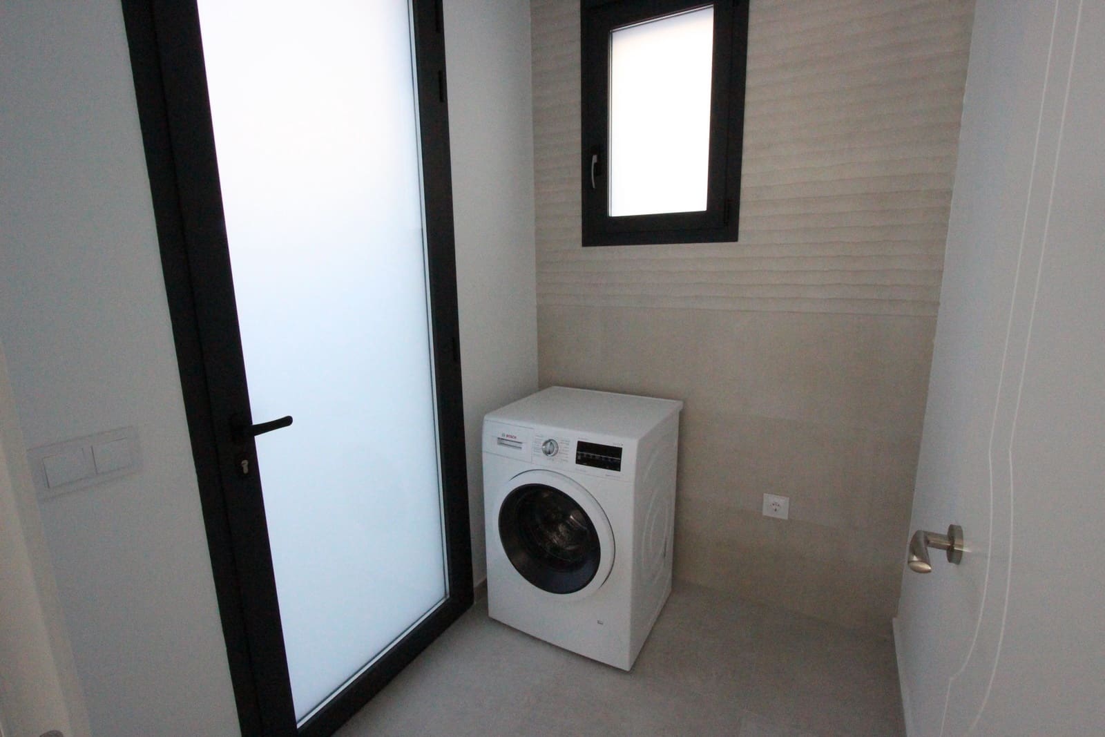 3 soverom Kjedet enebolig til salgs i Calpe / Calp - € 1 260 000 (Ref: 8034246)