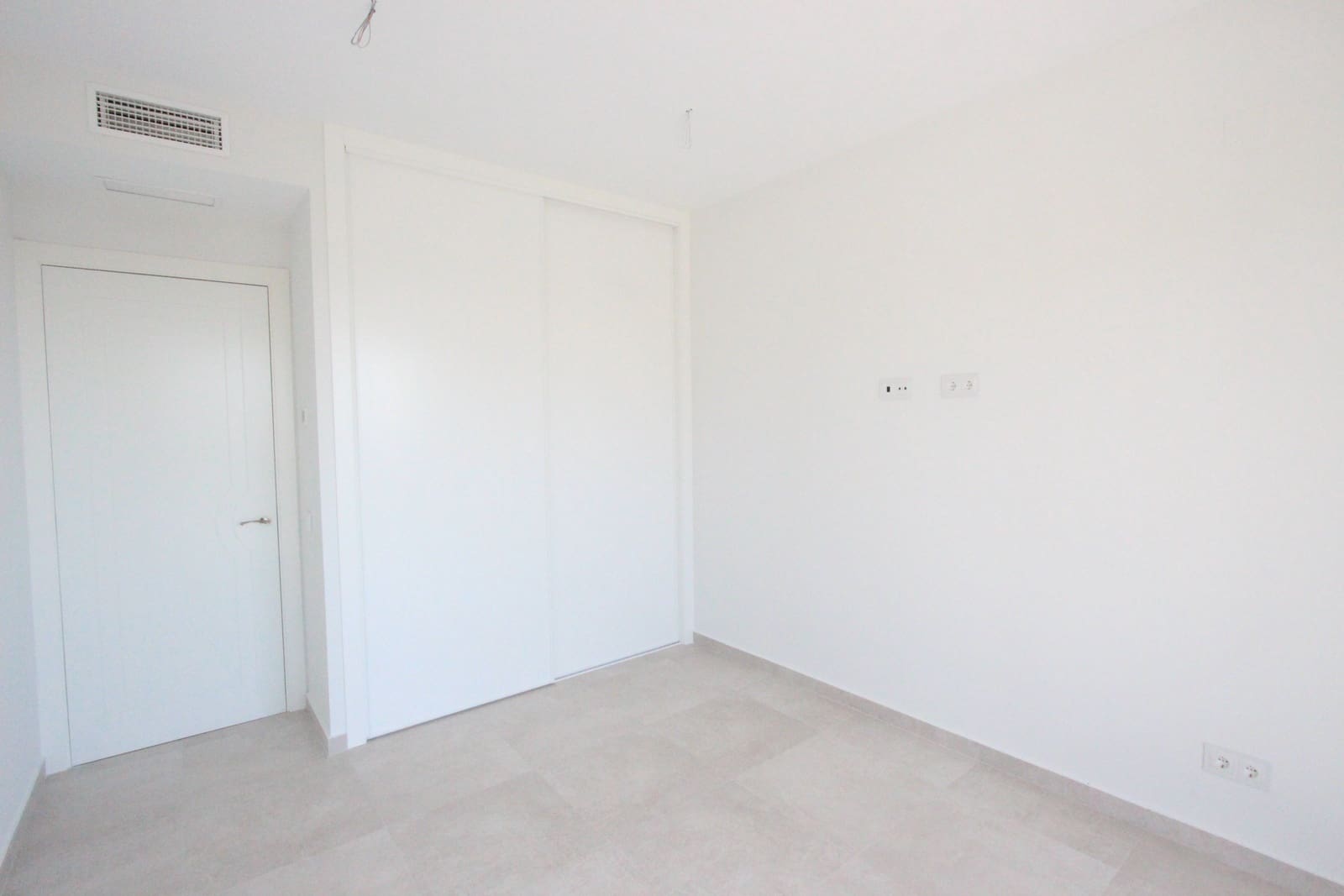 3 soverom Kjedet enebolig til salgs i Calpe / Calp - € 1 260 000 (Ref: 8034246)