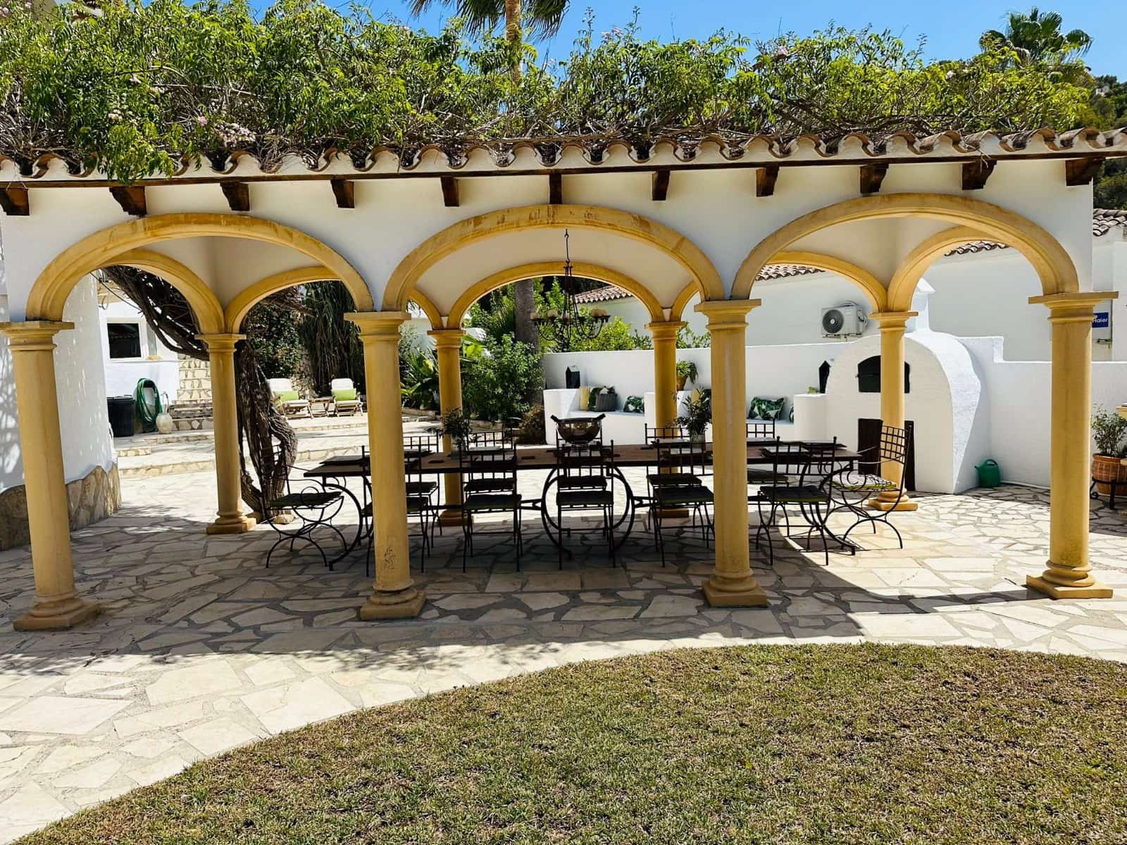 5 makuuhuone Huvila myytävänä paikassa Moraira mukana uima-altaan - 895 000 € (Ref: 8034250)