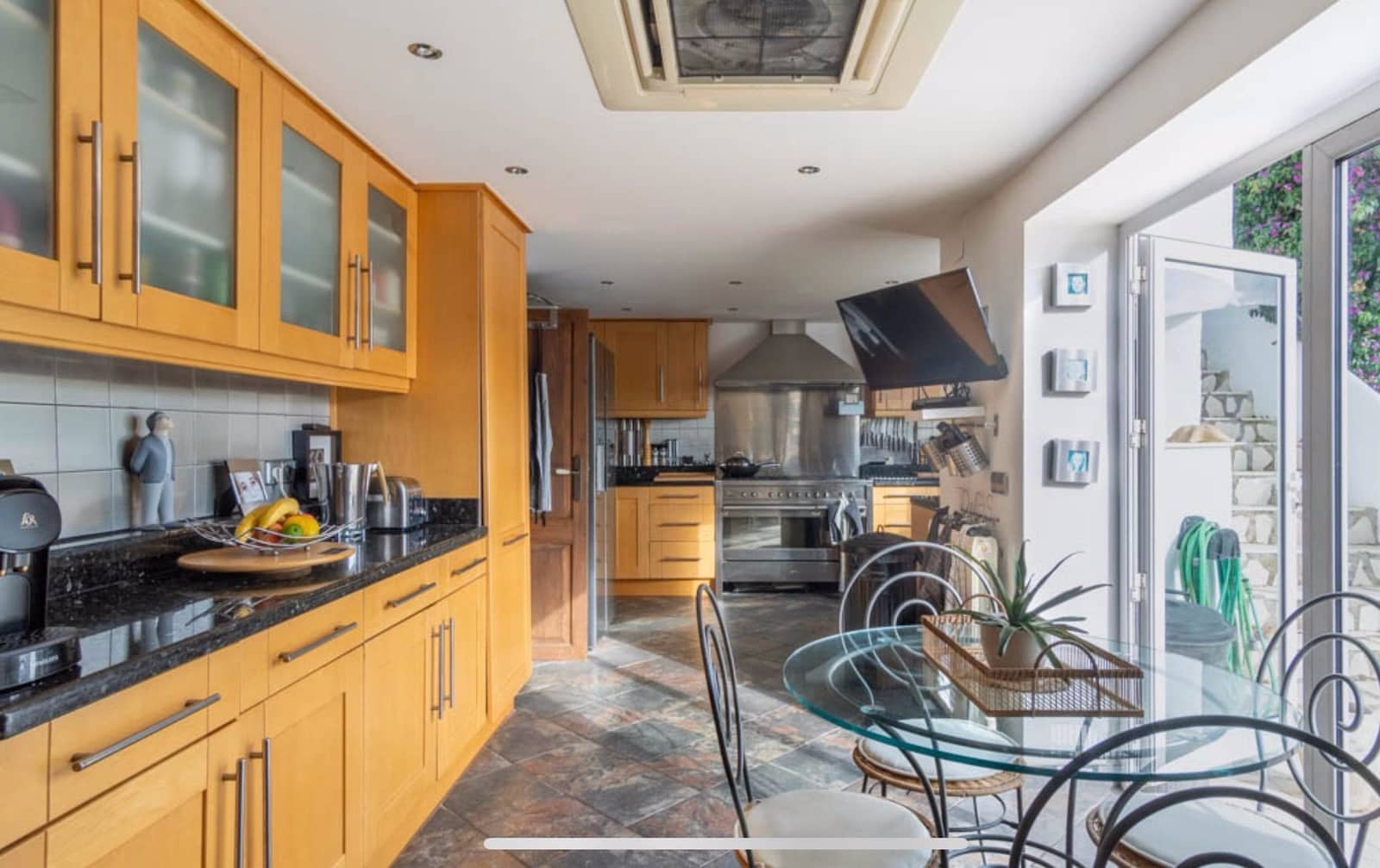 5 makuuhuone Huvila myytävänä paikassa Moraira mukana uima-altaan - 895 000 € (Ref: 8034250)