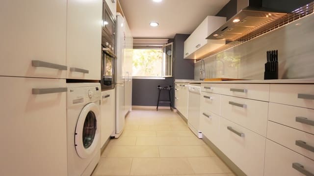 3 soveværelse Lejlighed til salg i Altea med swimmingpool - € 420.000 (Ref: 8098451)