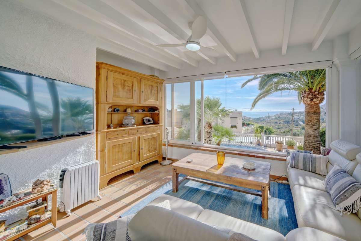 3 bedroom Villa for sale in Calpe / Calp with pool - € 499,900 (Ref: 8200651)