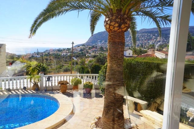 3 Zimmer Villa zu verkaufen in Calpe / Calp mit Pool - 499.900 € (Ref: 8200651)