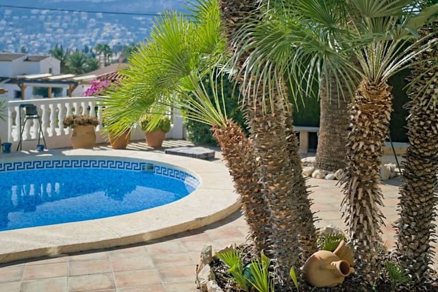 3 Zimmer Villa zu verkaufen in Calpe / Calp mit Pool - 499.900 € (Ref: 8200651)