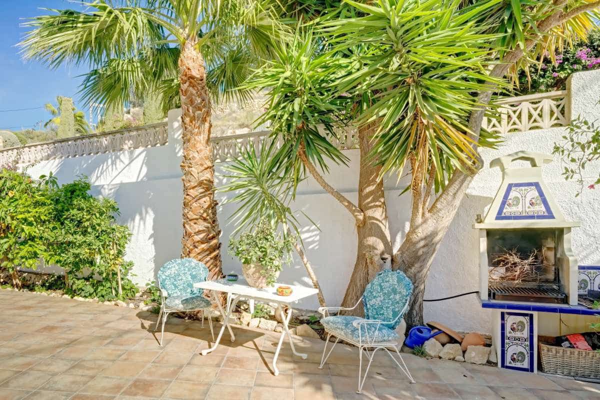 3 bedroom Villa for sale in Calpe / Calp with pool - € 499,900 (Ref: 8200651)