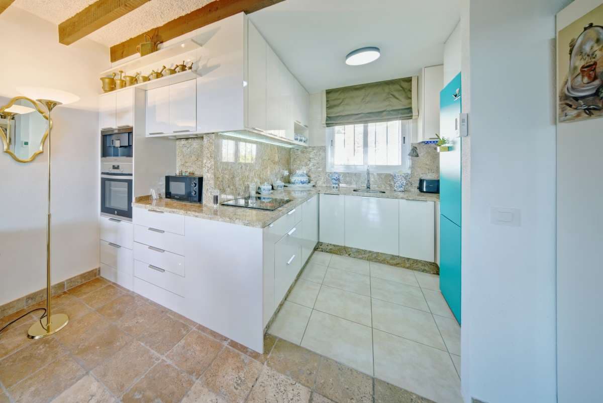 3 bedroom Villa for sale in Calpe / Calp with pool - € 499,900 (Ref: 8200651)