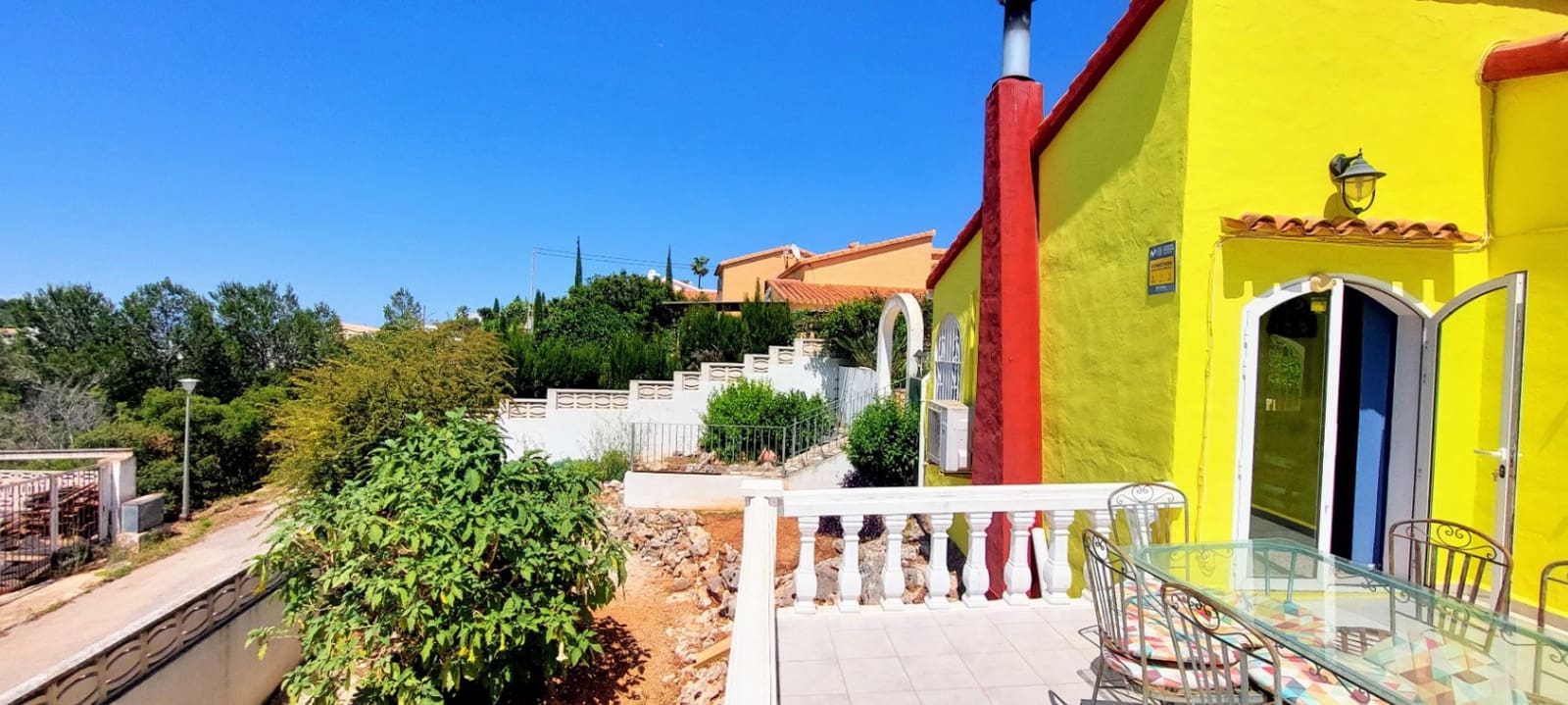 2 soveværelse Villa til salg i Denia med swimmingpool - € 335.000 (Ref: 8780473)