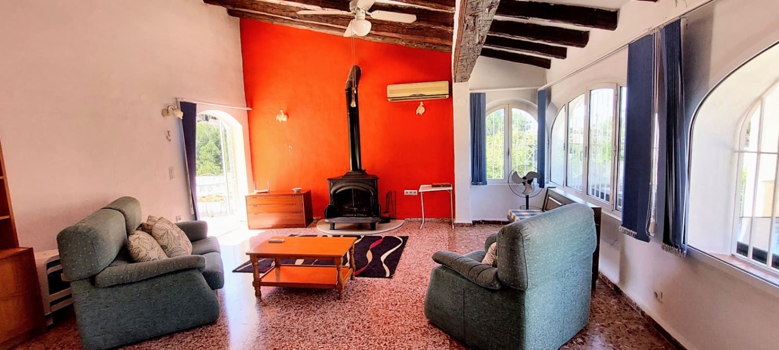 2 soveværelse Villa til salg i Denia med swimmingpool - € 335.000 (Ref: 8780473)