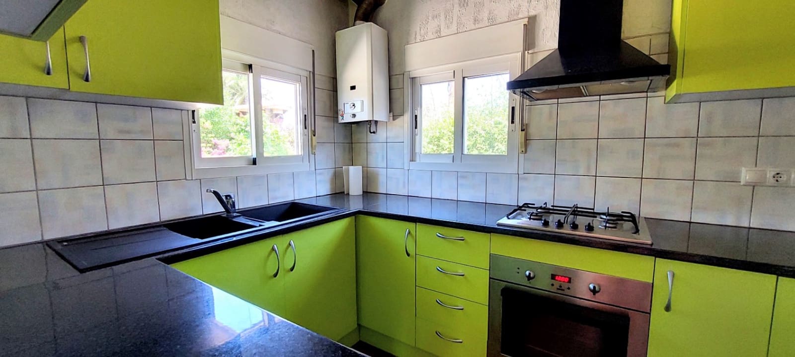 2 soveværelse Villa til salg i Denia med swimmingpool - € 335.000 (Ref: 8780473)