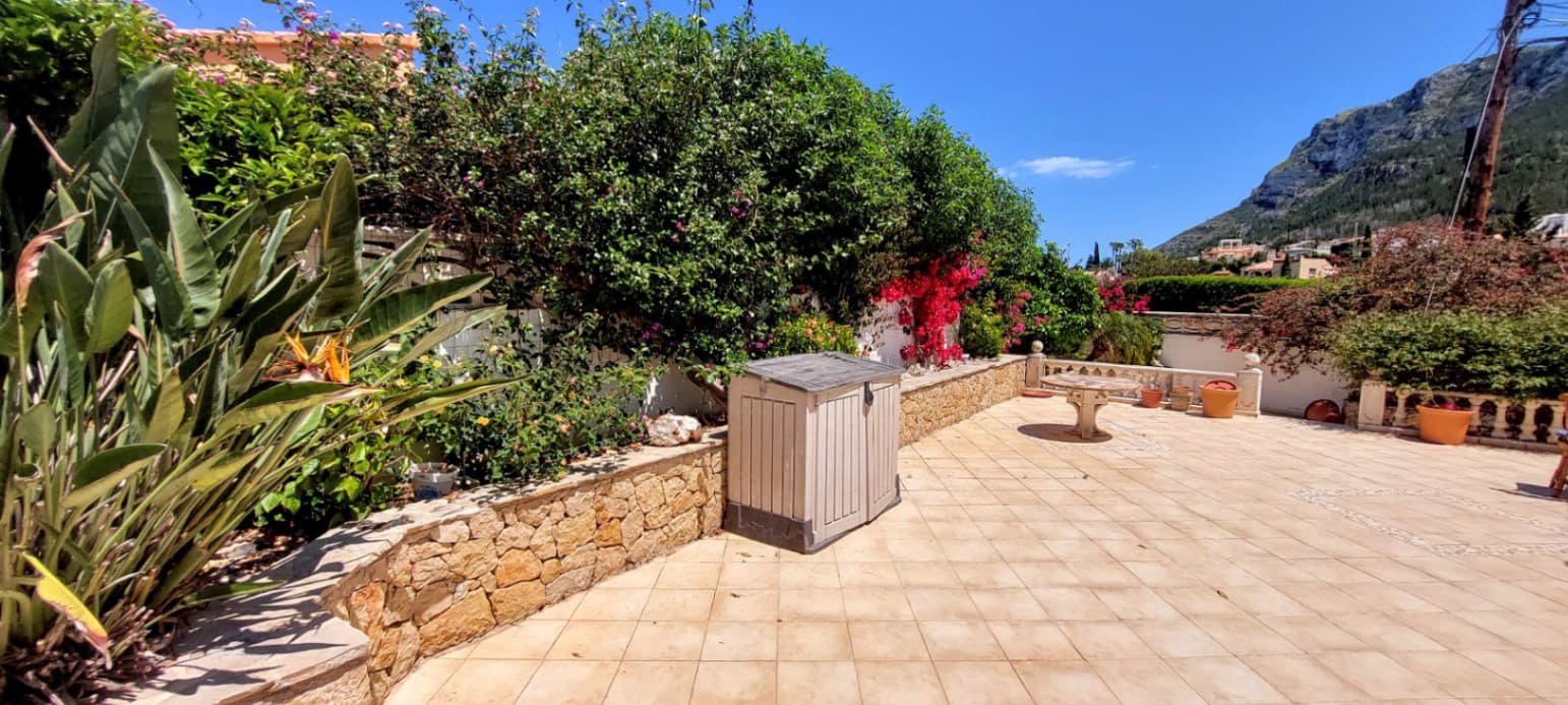 2 soveværelse Villa til salg i Denia med swimmingpool - € 335.000 (Ref: 8780473)