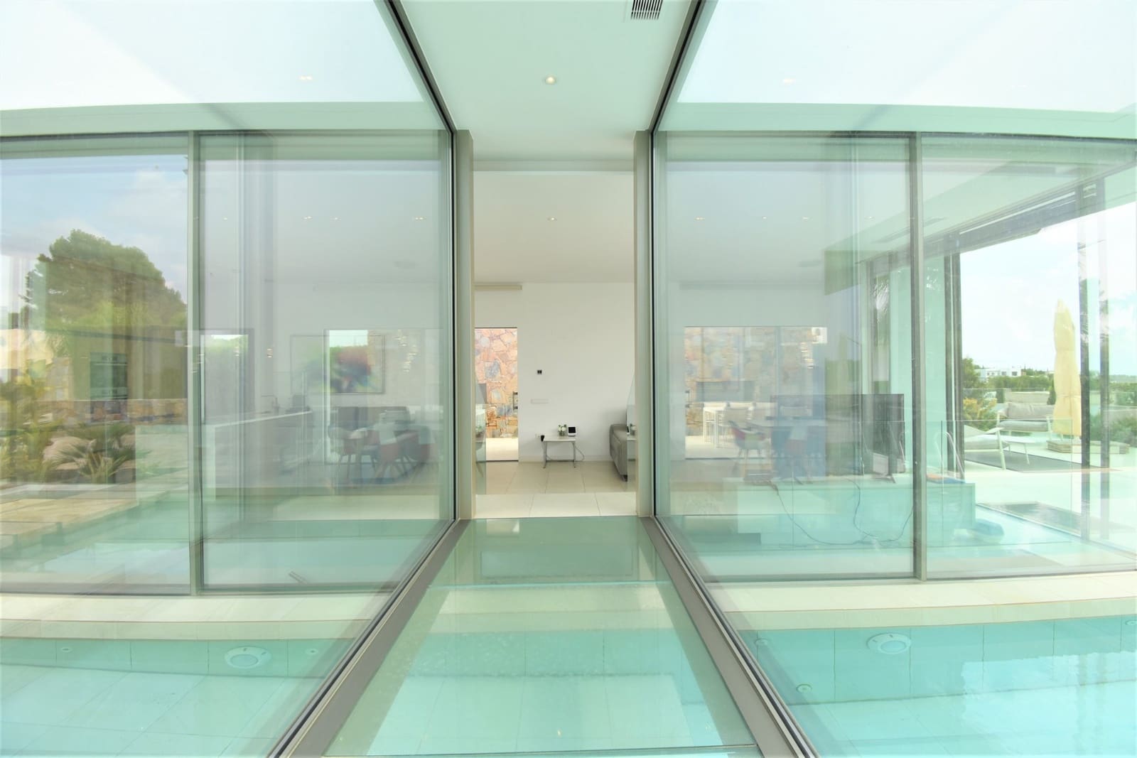 3 quarto Moradia para venda em Las Colinas Golf - 1 200 000 € (Ref: 9022025)