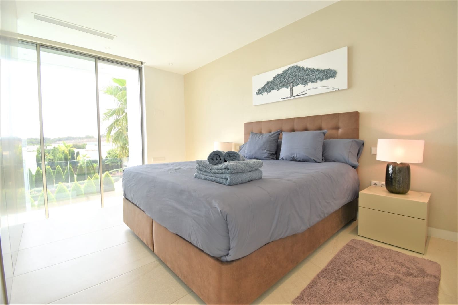 3 quarto Moradia para venda em Las Colinas Golf - 1 200 000 € (Ref: 9022025)