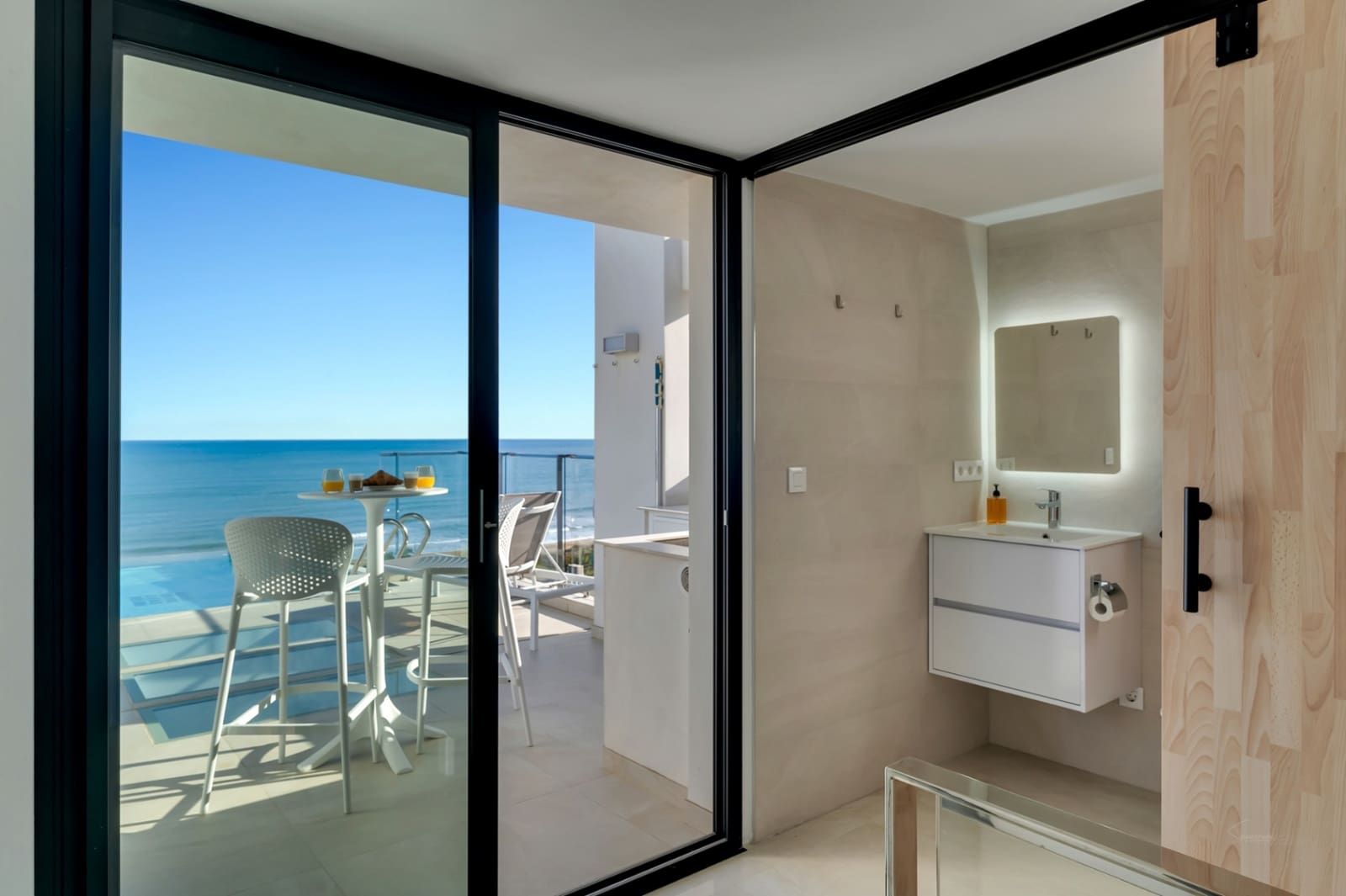 3 chambre Penthouse à vendre à Oliva avec piscine garage - 950 000 € (Ref: 9420643)