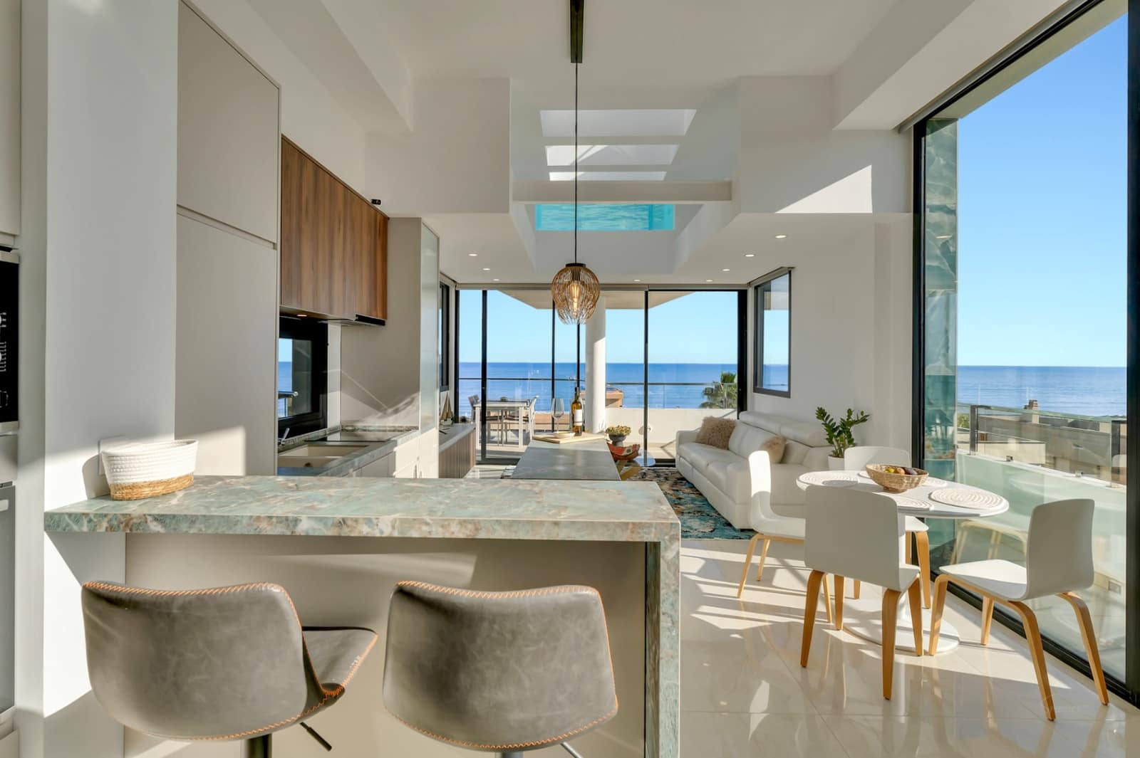 3 chambre Penthouse à vendre à Oliva avec piscine garage - 950 000 € (Ref: 9420643)