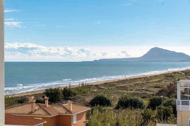 3 Zimmer Penthouse zu verkaufen in Oliva mit Pool Garage - 950.000 € (Ref: 9420643)