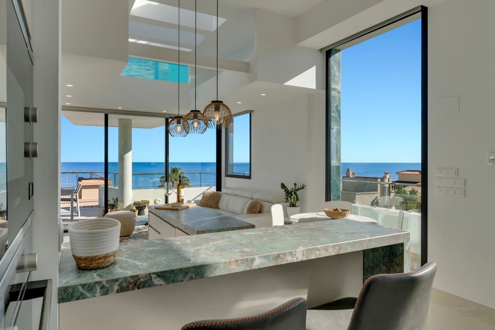 3 chambre Penthouse à vendre à Oliva avec piscine garage - 950 000 € (Ref: 9420643)