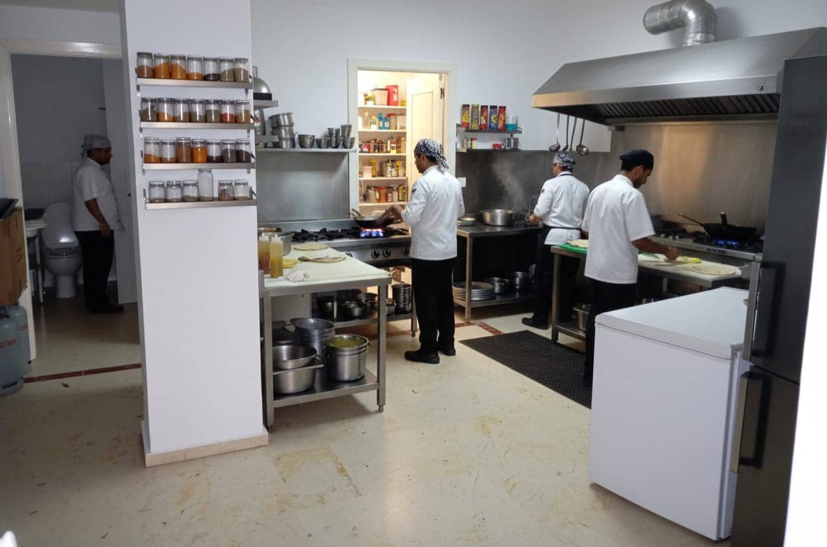 Ristorante/Bar da affittare in Manilva - 1.100 € (Rif: 9801282)