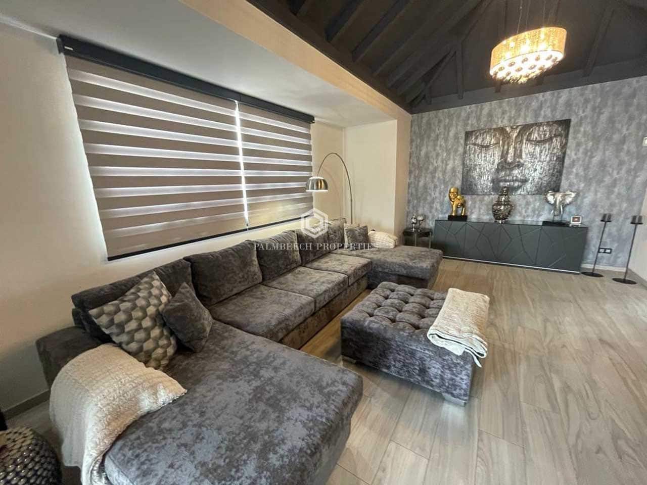 2 soverom Villa til salgs i San Miguel de Abona med svømmebasseng garasje - € 1 800 000 (Ref: 10086029)