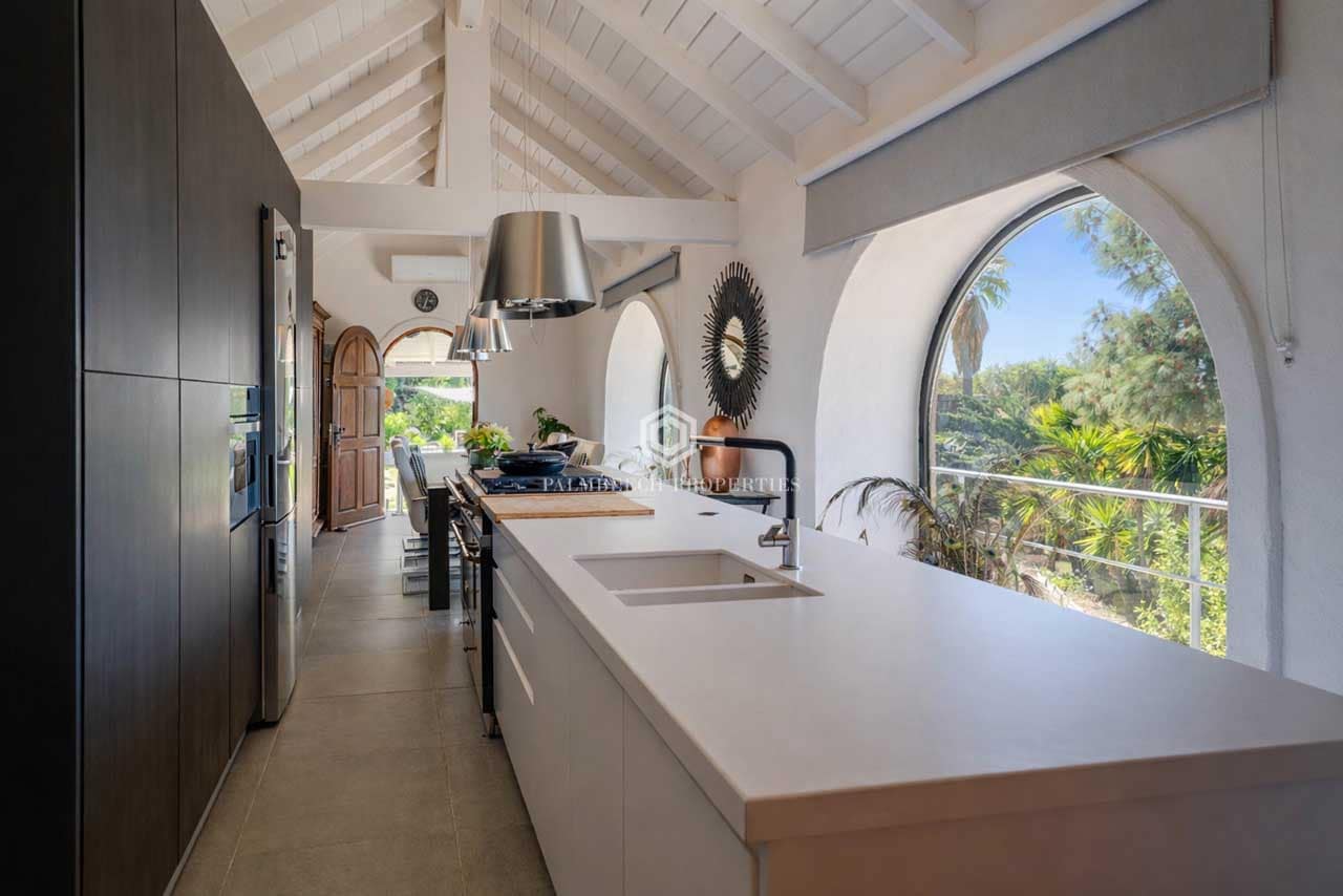 3 bedroom Finca/Country House for sale in Arona with pool - € 1,250,000 (Ref: 10102469)