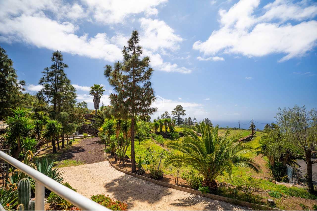 3 bedroom Finca/Country House for sale in Arona with pool - € 1,250,000 (Ref: 10102469)