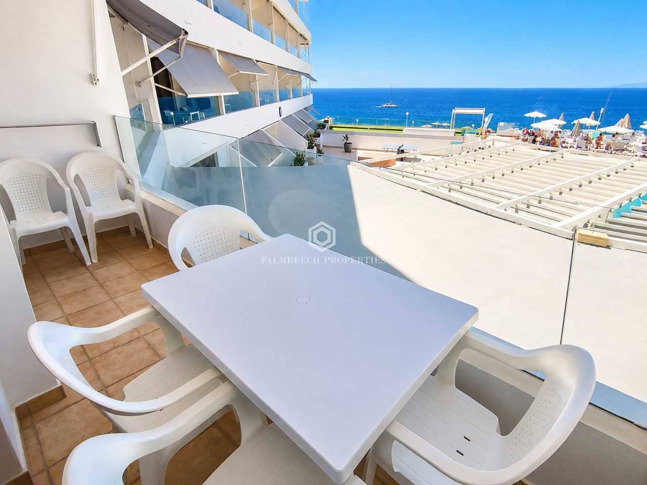 2 quarto Apartamento para venda em Adeje com piscina - 365 000 € (Ref: 10102473)