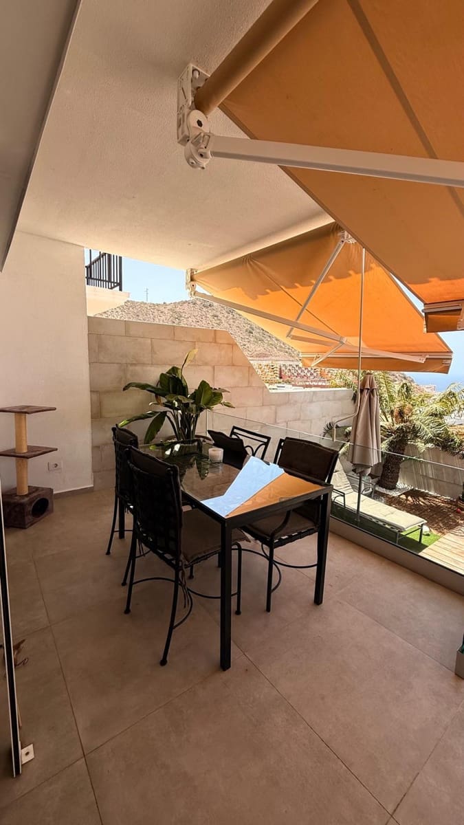 2 soveværelse Byhus til salg i Roque del Conde med swimmingpool garage - € 660.000 (Ref: 10136015)