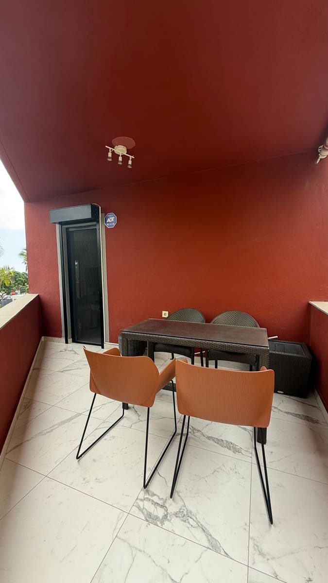 2 bedroom Townhouse for sale in Adeje with garage - € 495,000 (Ref: 10136029)