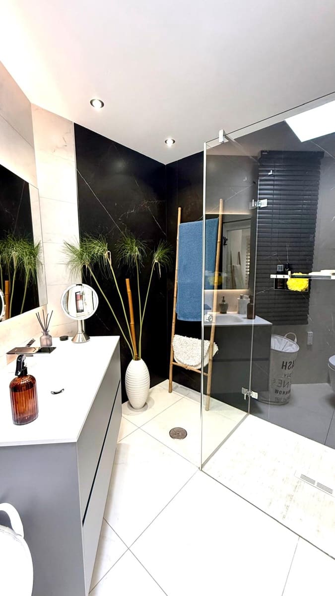 2 bedroom Townhouse for sale in Adeje with garage - € 495,000 (Ref: 10136029)