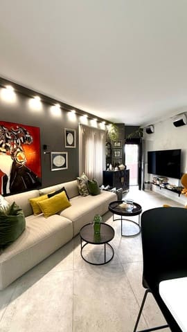 2 bedroom Townhouse for sale in Adeje with garage - € 495,000 (Ref: 10136029)