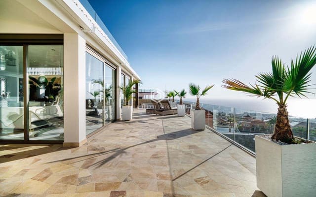 4 chambre Villa/Maison à vendre à San Eugenio Alto, Adeje avec piscine garage - 4 500 000 € (Ref: 10148833)