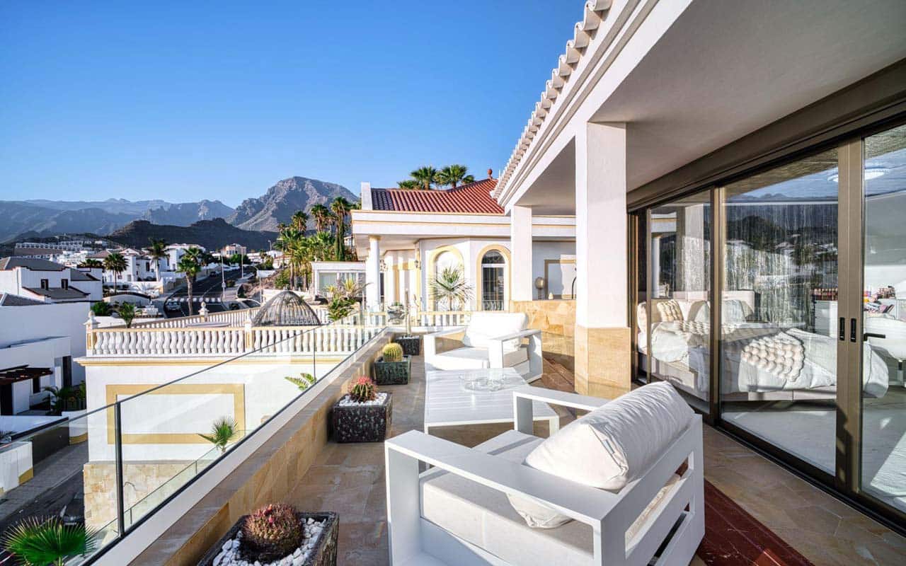 4 chambre Villa/Maison à vendre à Costa Adeje avec piscine garage - 4 500 000 € (Ref: 10148833)