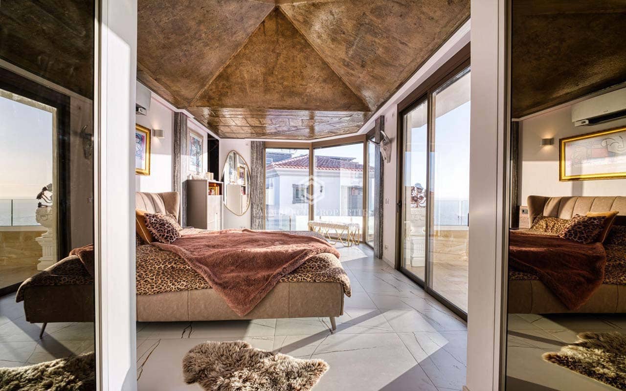4 chambre Villa/Maison à vendre à Costa Adeje avec piscine garage - 4 500 000 € (Ref: 10148833)