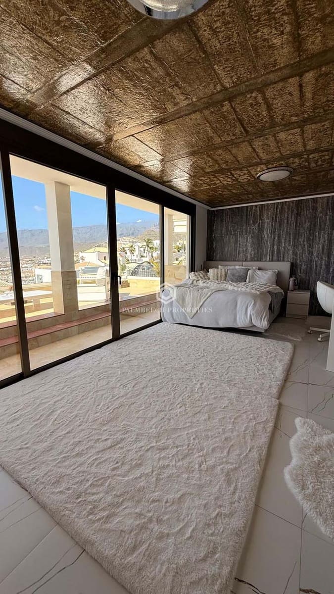 4 chambre Villa/Maison à vendre à Costa Adeje avec piscine garage - 4 500 000 € (Ref: 10148833)