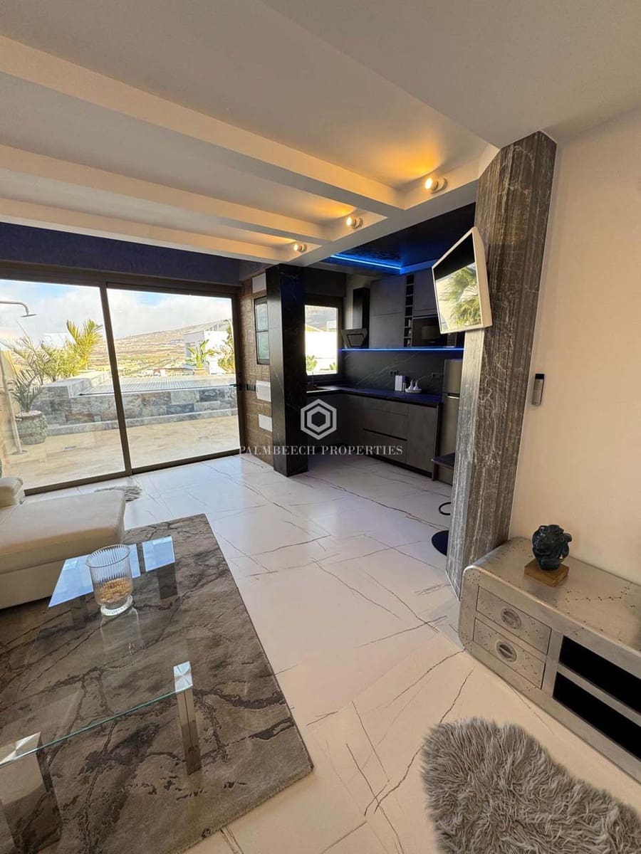 4 chambre Villa/Maison à vendre à Costa Adeje avec piscine garage - 4 500 000 € (Ref: 10148833)