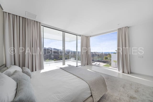 5 soverom Villa til salgs i La Caleta Adeje, Adeje med svømmebasseng garasje - € 6 150 000 (Ref: 6958633)