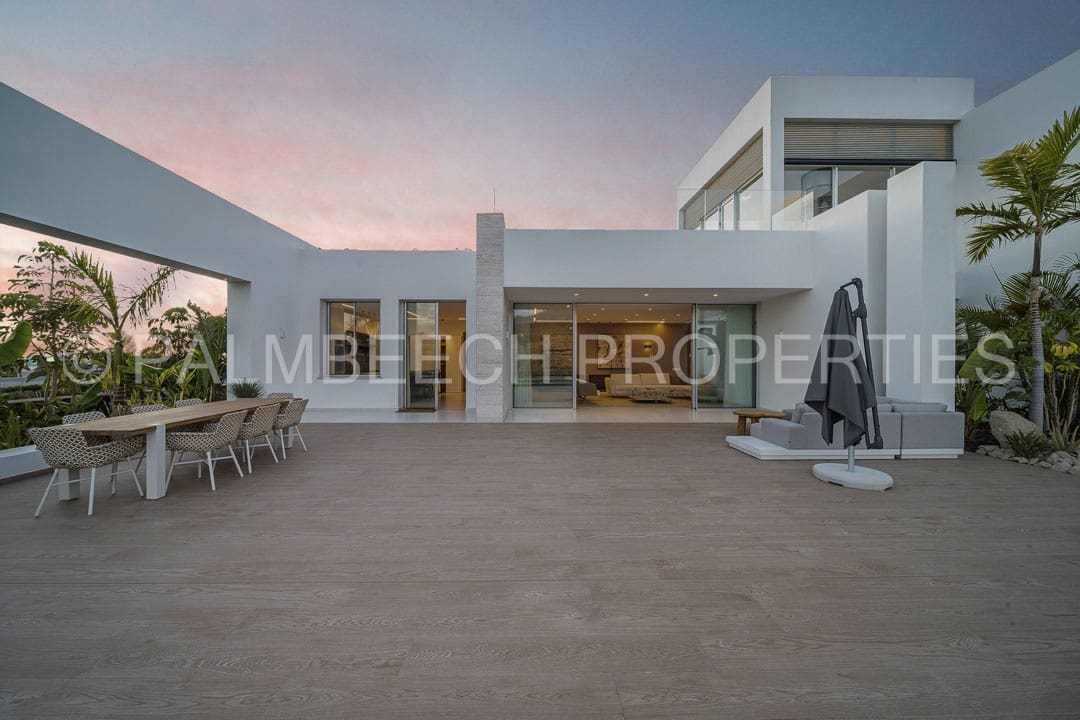 5 soveværelse Villa til salg i La Caleta Adeje med swimmingpool garage - € 6.150.000 (Ref: 6958633)