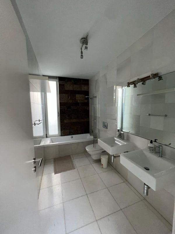 5 soveværelse Villa til salg i Adeje med swimmingpool garage - € 2.995.000 (Ref: 8553552)