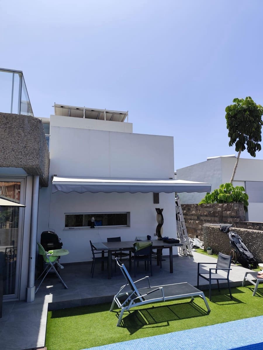 5 soveværelse Villa til salg i Adeje med swimmingpool garage - € 2.995.000 (Ref: 8553552)