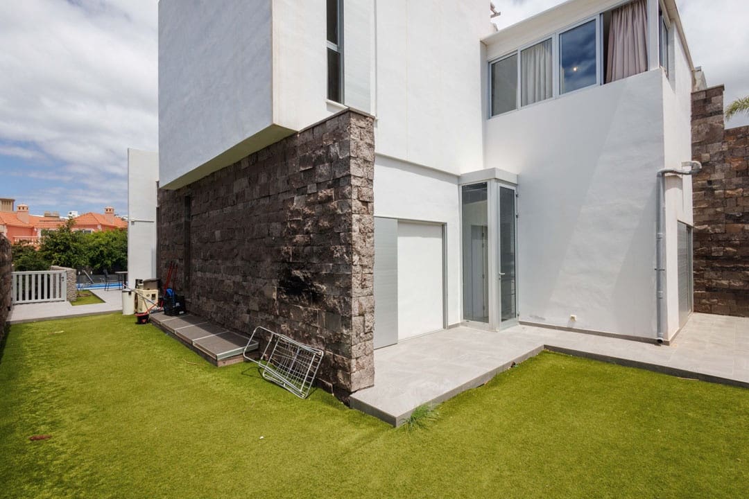 5 soverom Villa til salgs i Adeje med svømmebasseng garasje - € 2 995 000 (Ref: 8553552)
