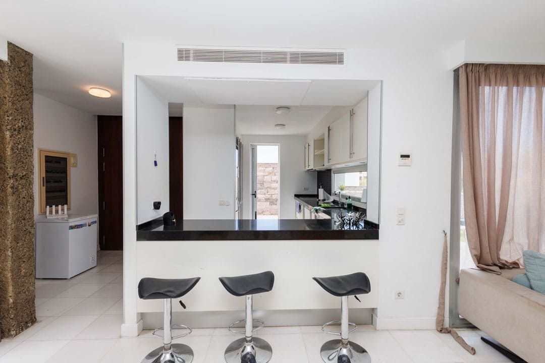5 soverom Villa til salgs i Adeje med svømmebasseng garasje - € 2 995 000 (Ref: 8553552)