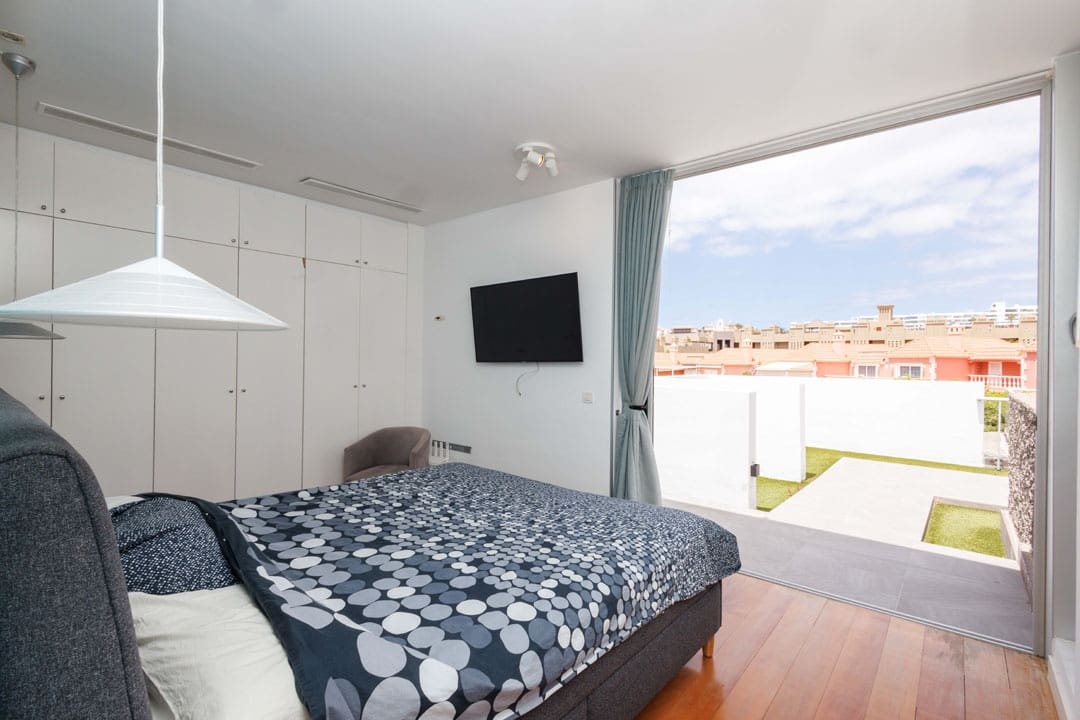 5 soverom Villa til salgs i Adeje med svømmebasseng garasje - € 2 995 000 (Ref: 8553552)
